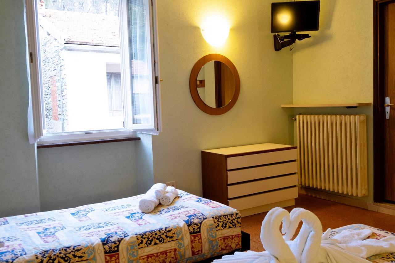 Albergo Ponte Di Nava Ormea ภายนอก รูปภาพ
